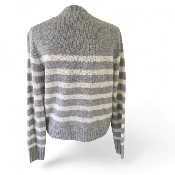 WHITE + WARREN Gray Ivory Striped 100% Cashmere Soft Cozy Crewneck Sweater Small - Picture 4 of 9